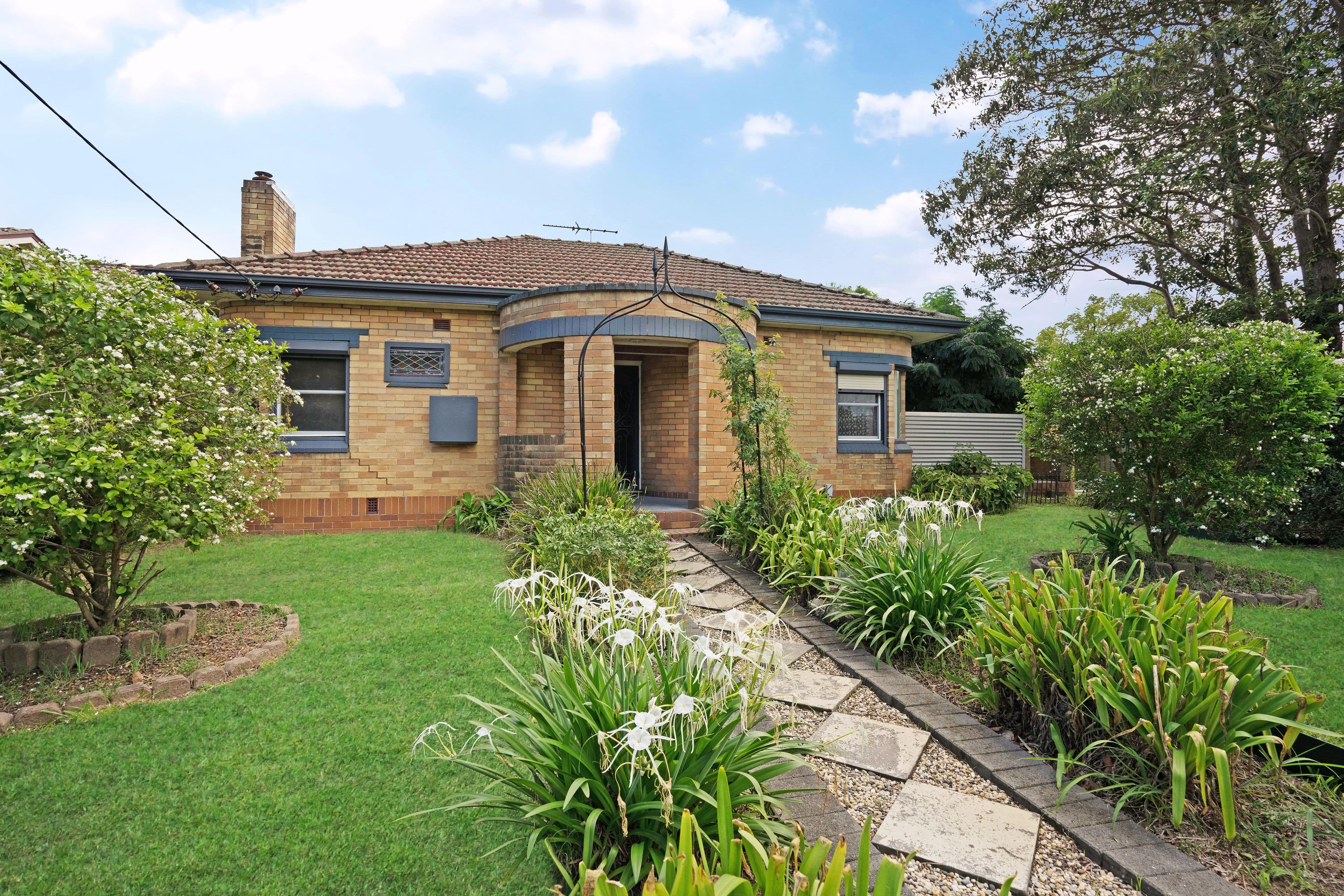 70 Regent Street, Maitland - Image 1