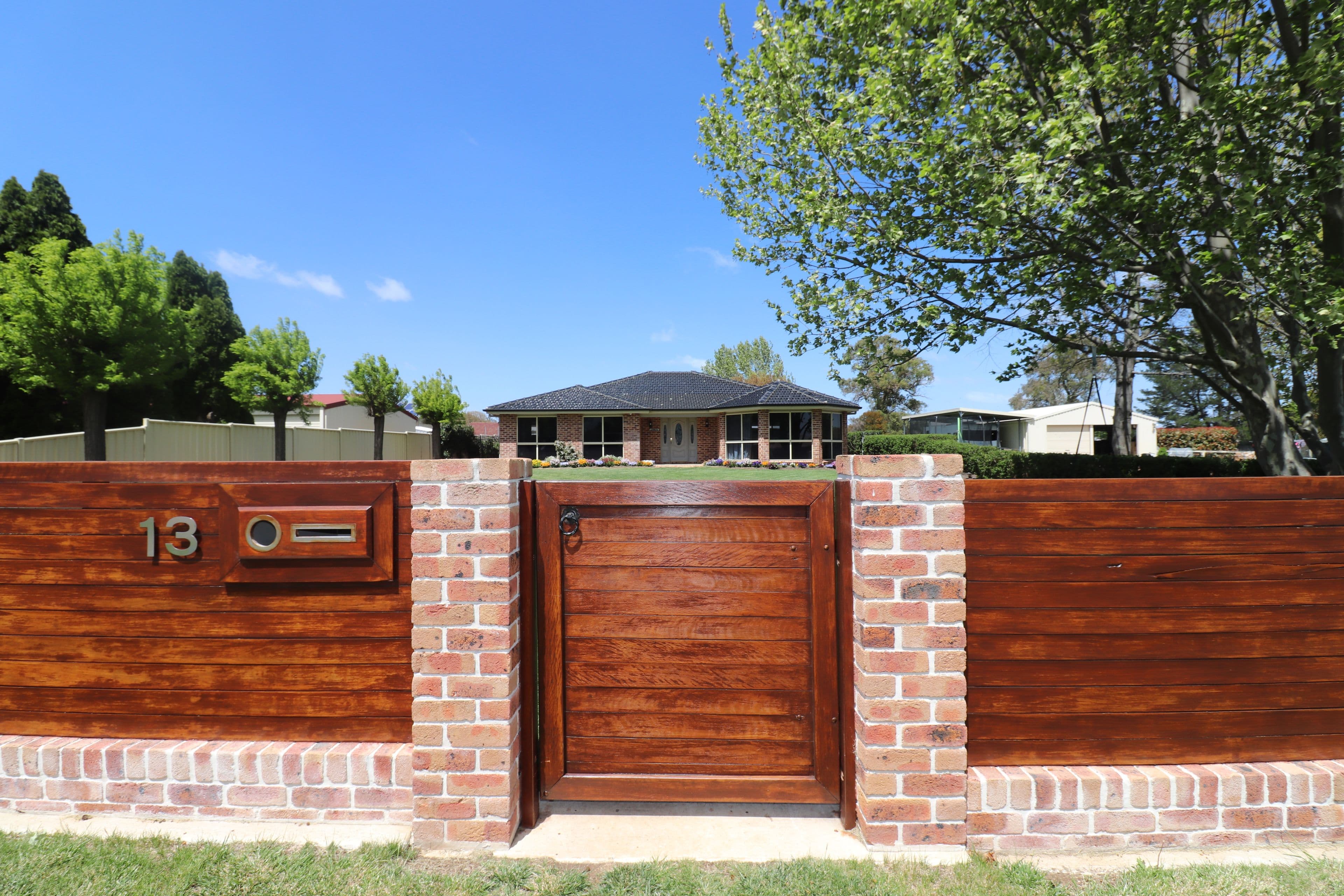 13 Wentworth Street, Glen Innes NSW 2370, Glen Innes - Thumbnail 3