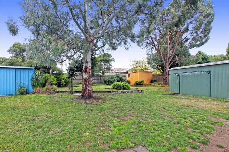 110 Roycroft Avenue, MILL PARK VIC 3082, Mill Park - Thumbnail 6