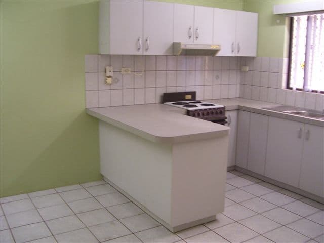 4 Cedarwood Drive, Crows Nest, QLD, 4355, Crows Nest - Thumbnail 2