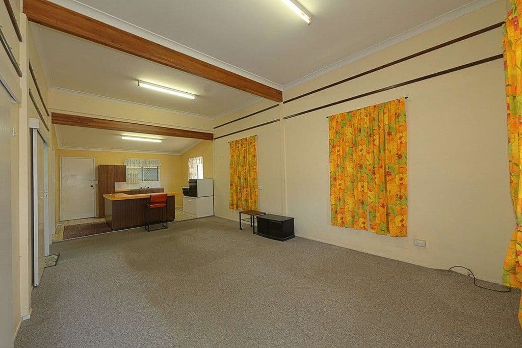 26 Walker Street, WALKERVALE QLD 4670, Walkervale - Thumbnail 4