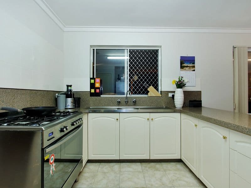 109 Ardleigh Crescent, HAMERSLEY WA 6022, Hamersley - Image 1