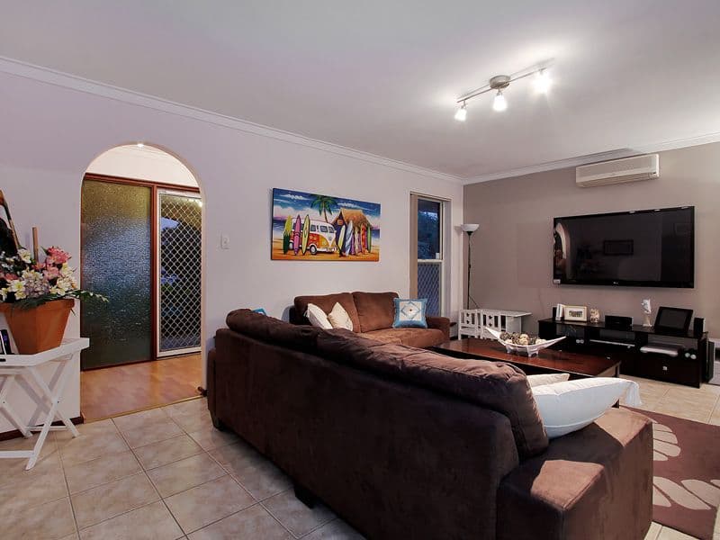 109 Ardleigh Crescent, HAMERSLEY WA 6022, Hamersley - Thumbnail 3