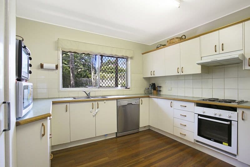 4 Louise Street, KENMORE QLD 4069, Kenmore - Thumbnail 3