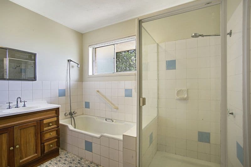 4 Louise Street, KENMORE QLD 4069, Kenmore - Thumbnail 5