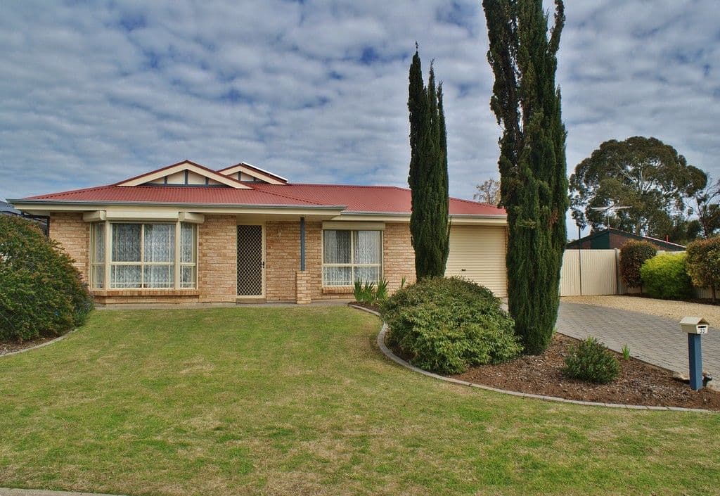 33 Tumbella Drive, Murray Bridge SA 5253, Murray Bridge - Image 1