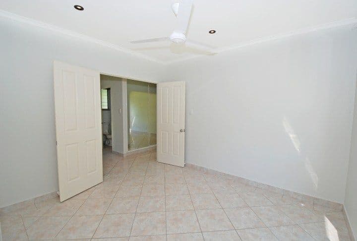 19 Eaton Place, KARAMA NT 0812, Karama - Thumbnail 4