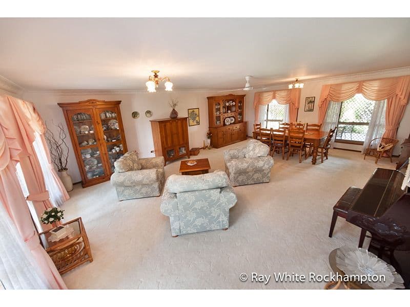 26 Agnew Avenue, NORMAN GARDENS QLD 4701, Norman Gardens - Thumbnail 4
