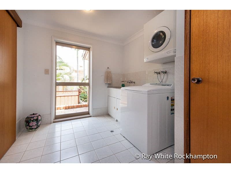 26 Agnew Avenue, NORMAN GARDENS QLD 4701, Norman Gardens - Thumbnail 5