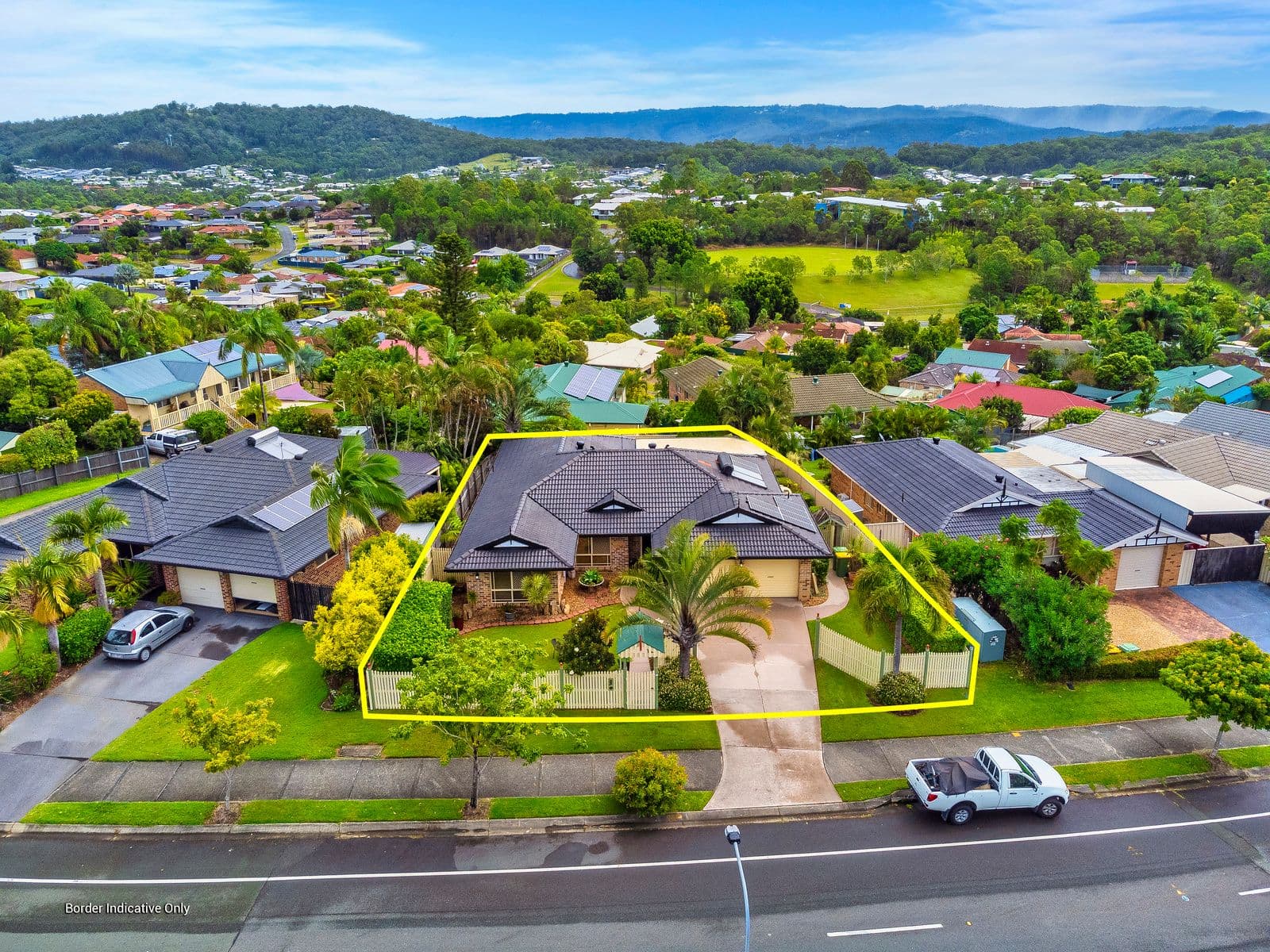 174 Universal Street, Oxenford QLD 4210, Oxenford - Thumbnail 2