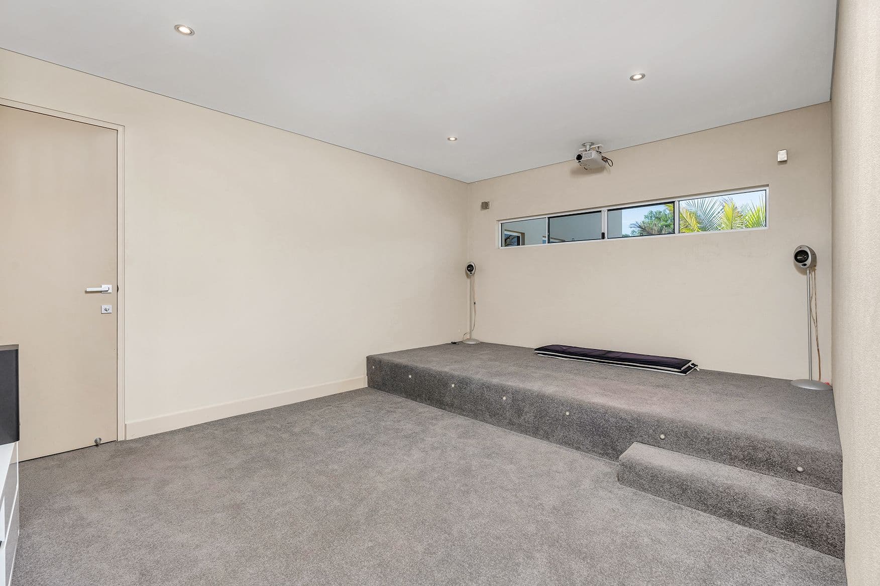 12 Carrington Place, Emerald QLD 4720, Emerald - Thumbnail 6