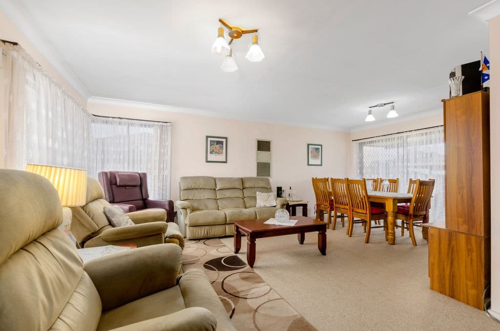 27 Brownsville Avenue, Brownsville - Thumbnail 3