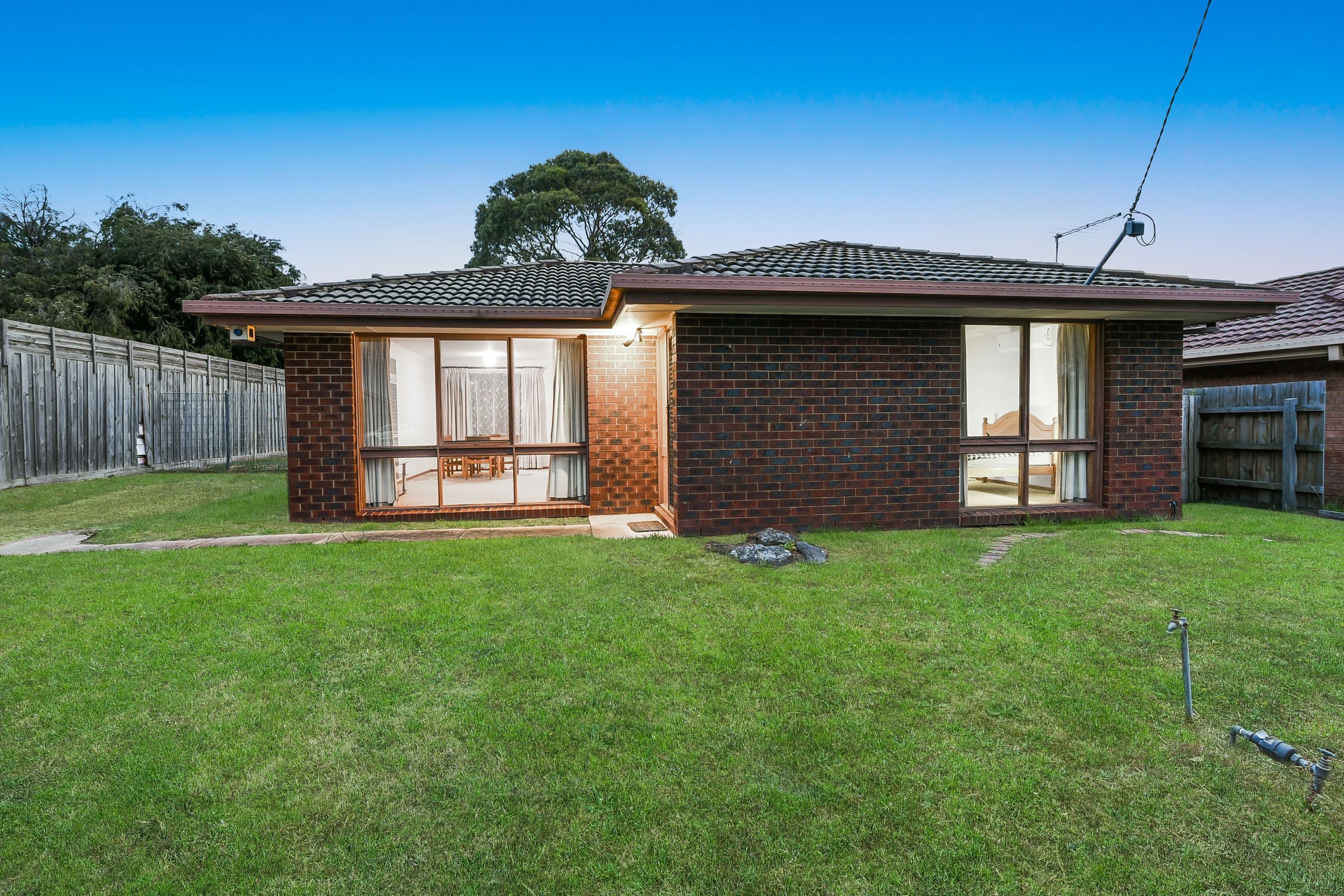 31 Leopold Crescent, Hampton Park VIC 3976, Hampton Park - Image 1