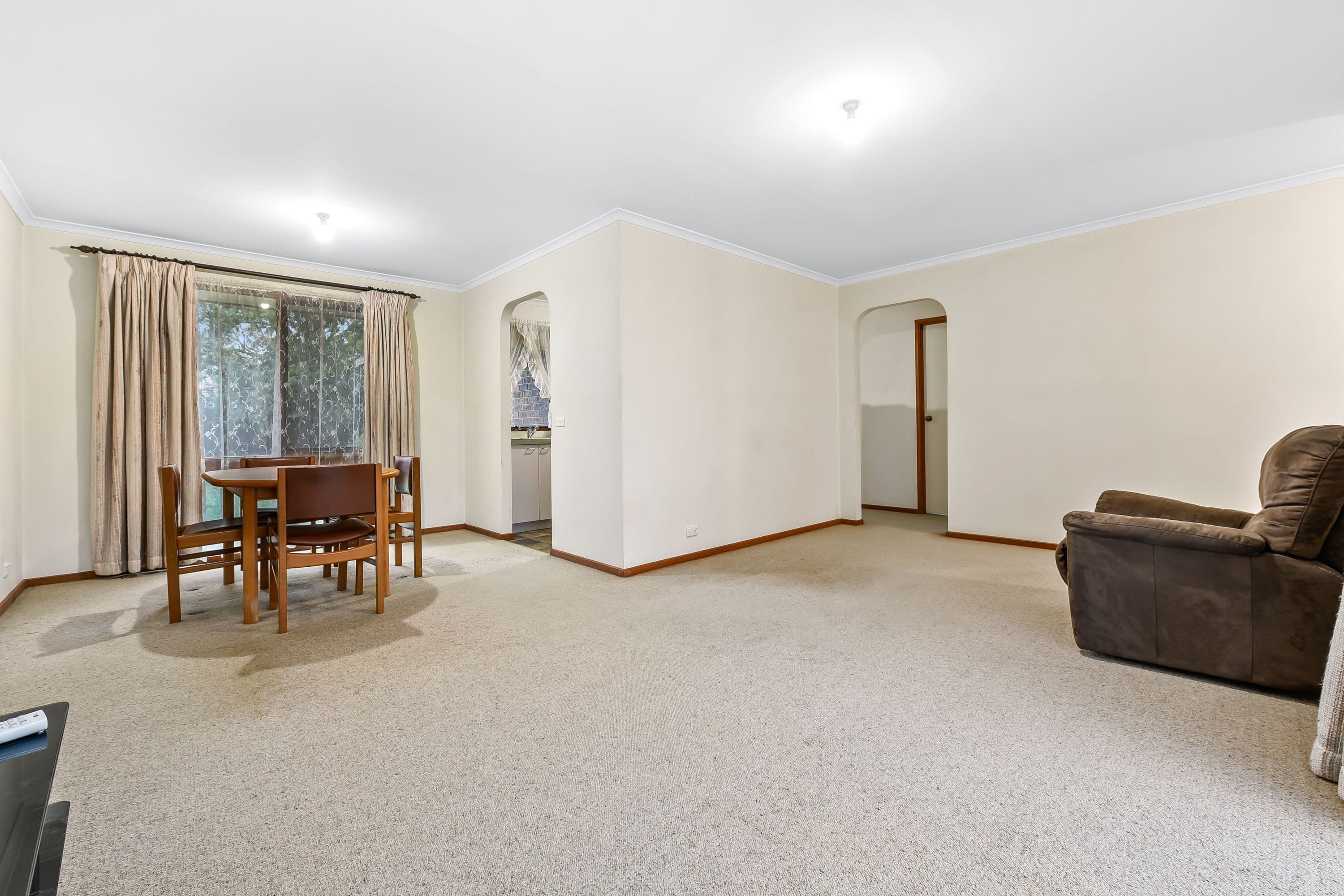31 Leopold Crescent, Hampton Park VIC 3976, Hampton Park - Thumbnail 4