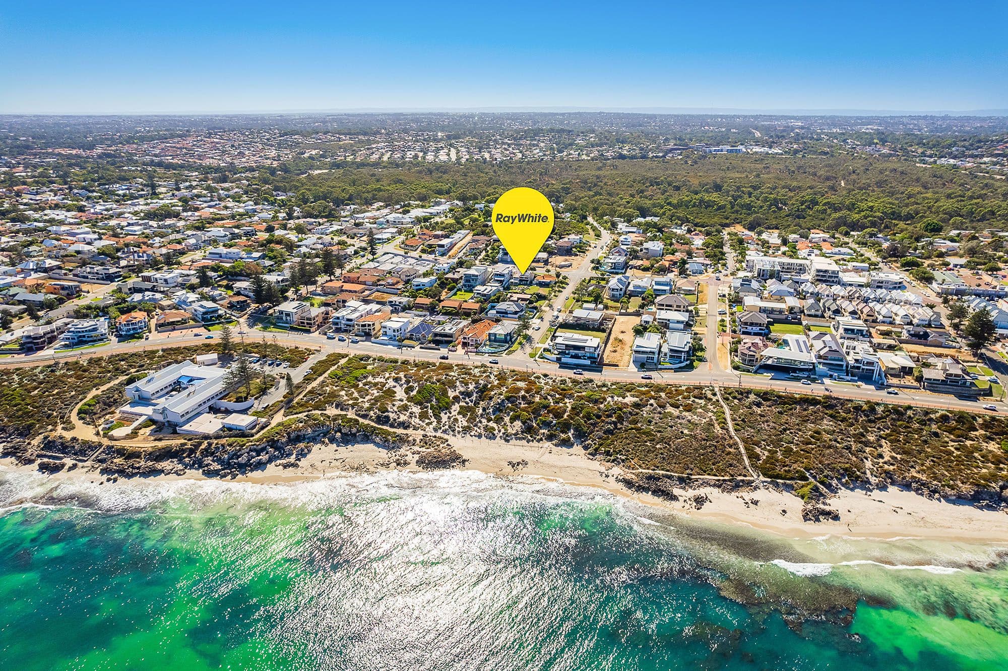 82 Flora Terrace, Watermans Bay WA 6020, Watermans Bay - Thumbnail 3
