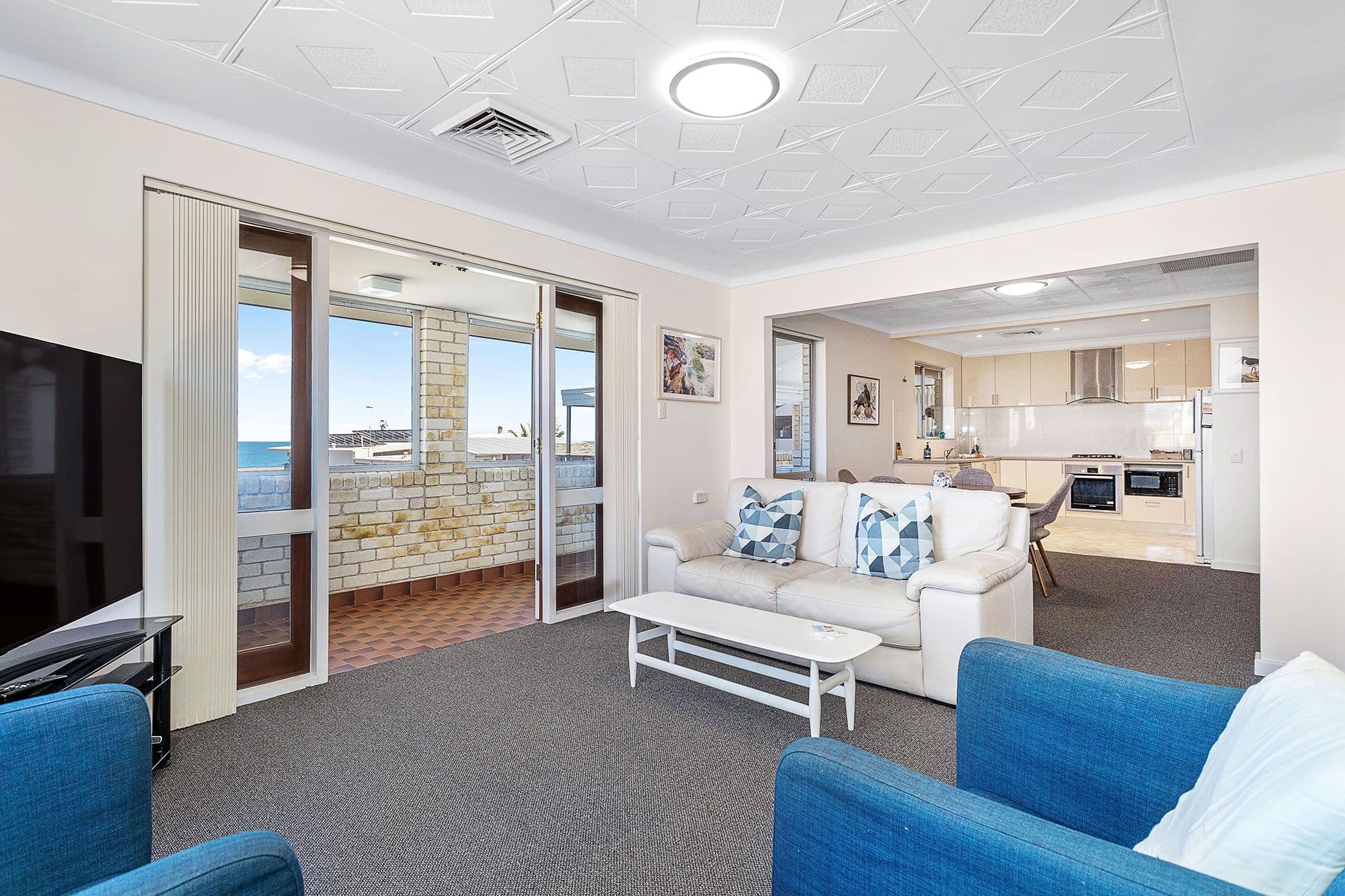 82 Flora Terrace, Watermans Bay WA 6020, Watermans Bay - Thumbnail 6