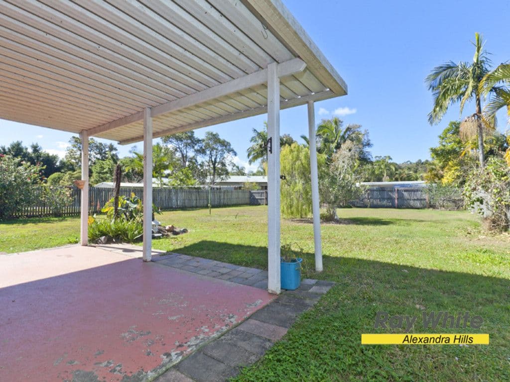 26 Penrose Avenue, REDLAND BAY QLD 4165, Redland Bay - Thumbnail 2