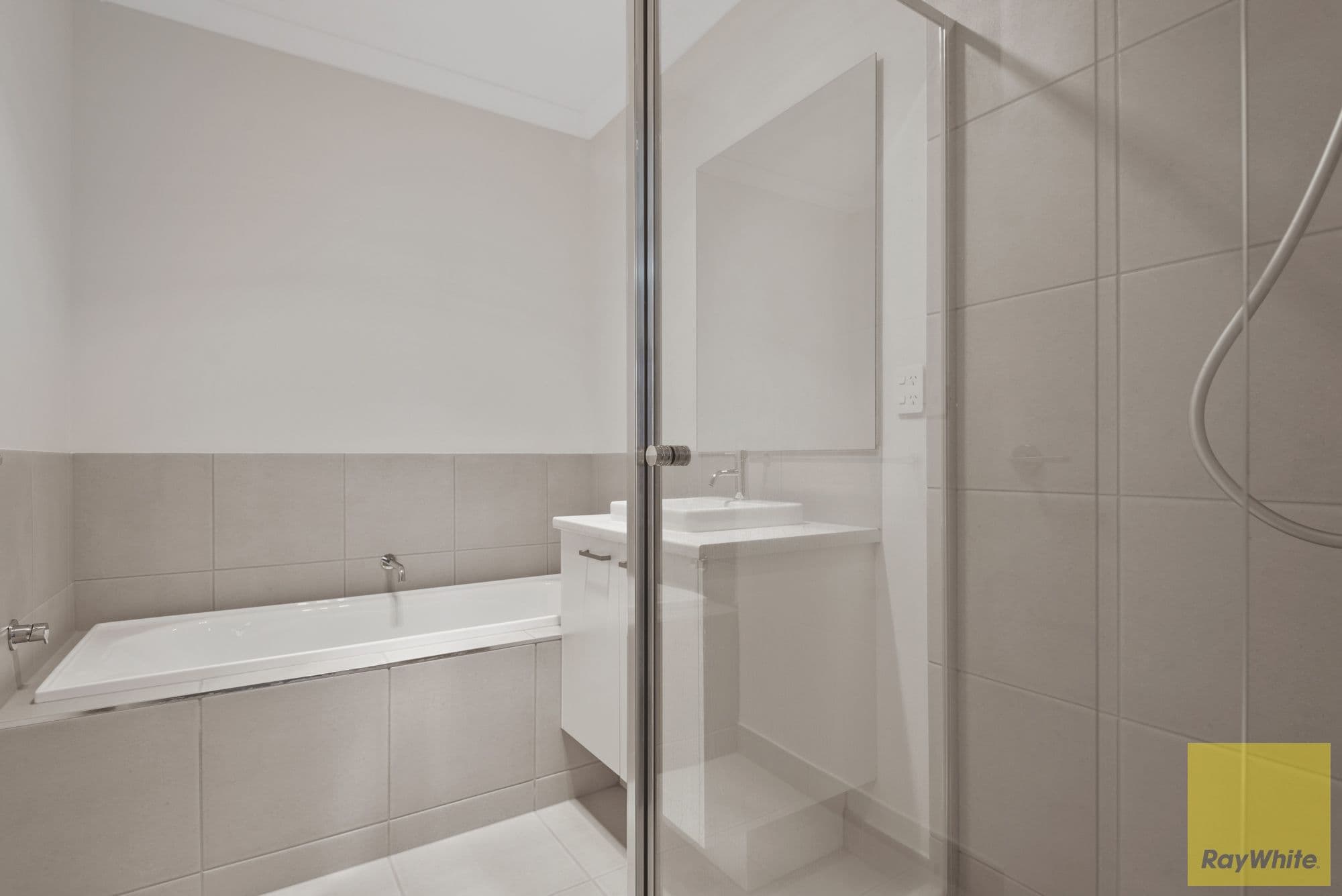 176 Clara Avenue, Truganina VIC 3029, Truganina - Thumbnail 5
