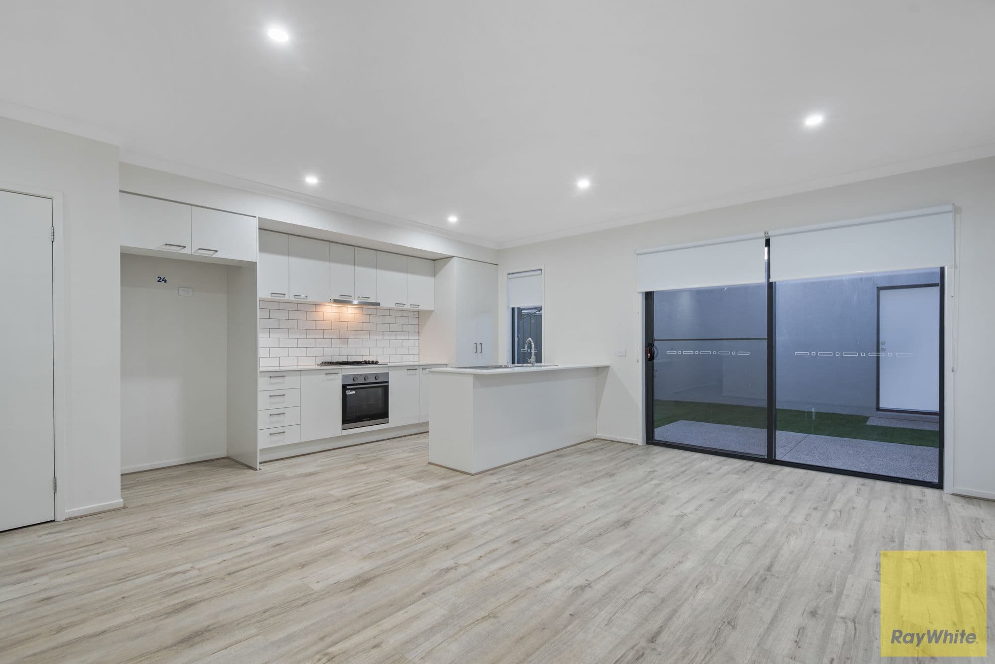176 Clara Avenue, Truganina VIC 3029, Truganina - Thumbnail 8