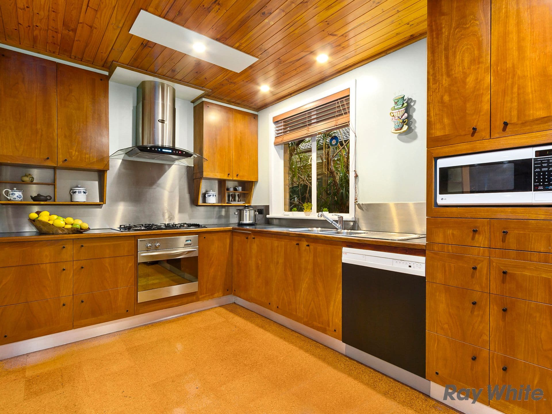 54 Worrell Street, Nunawading VIC 3131, Nunawading - Thumbnail 8