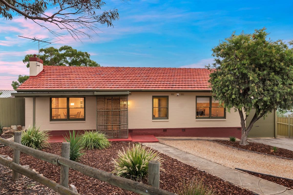 23 Amber Avenue, Clearview SA 5085, Clearview - Image 1