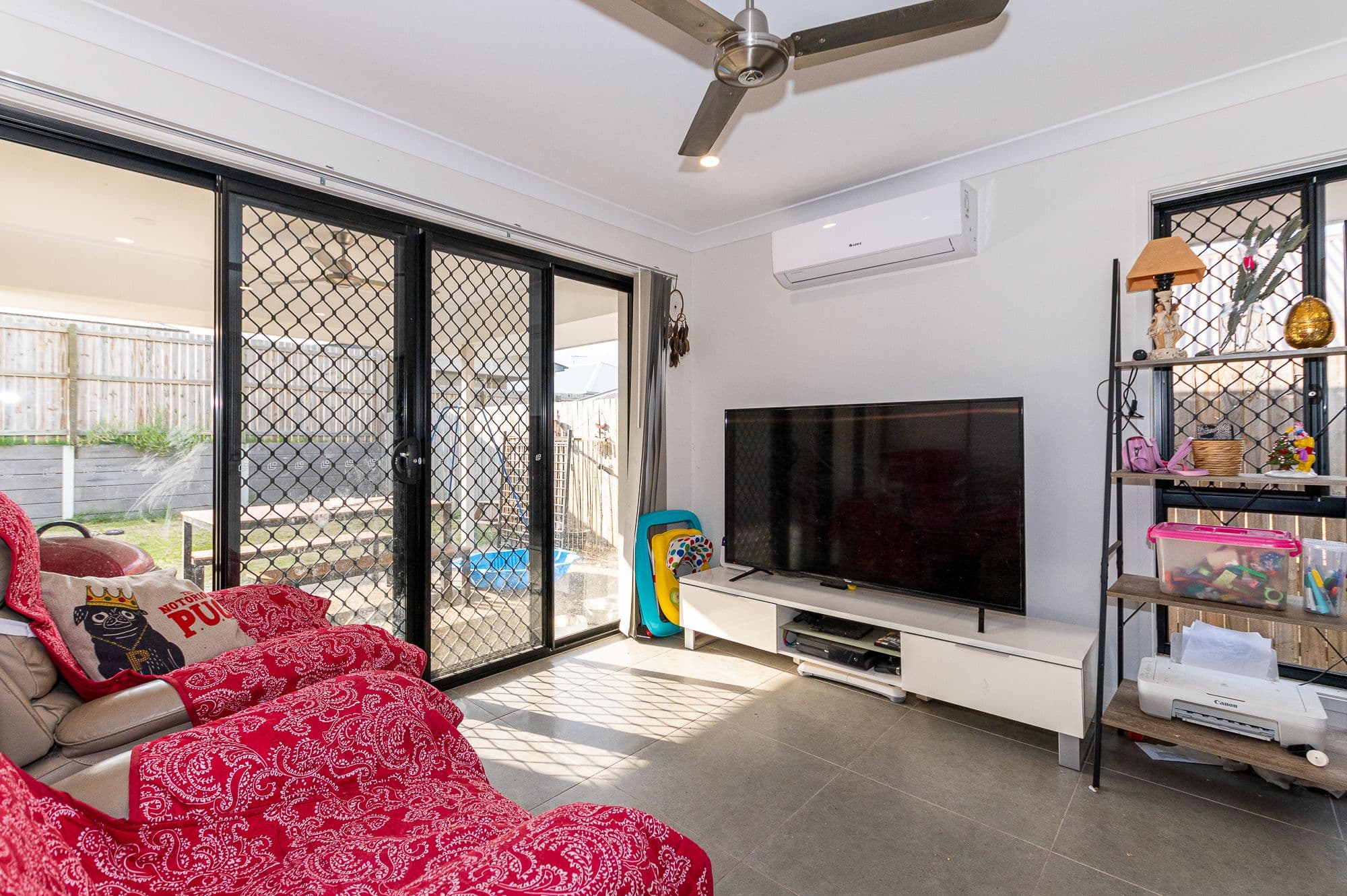 14 Herberton Road, South Ripley QLD 4306, South Ripley - Thumbnail 4