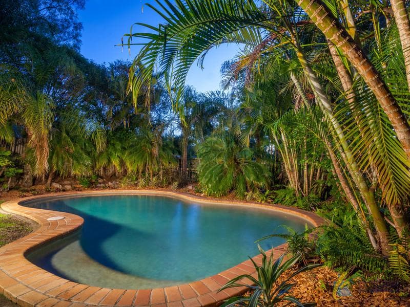 5 Olley Court, Brookfield - Image 1