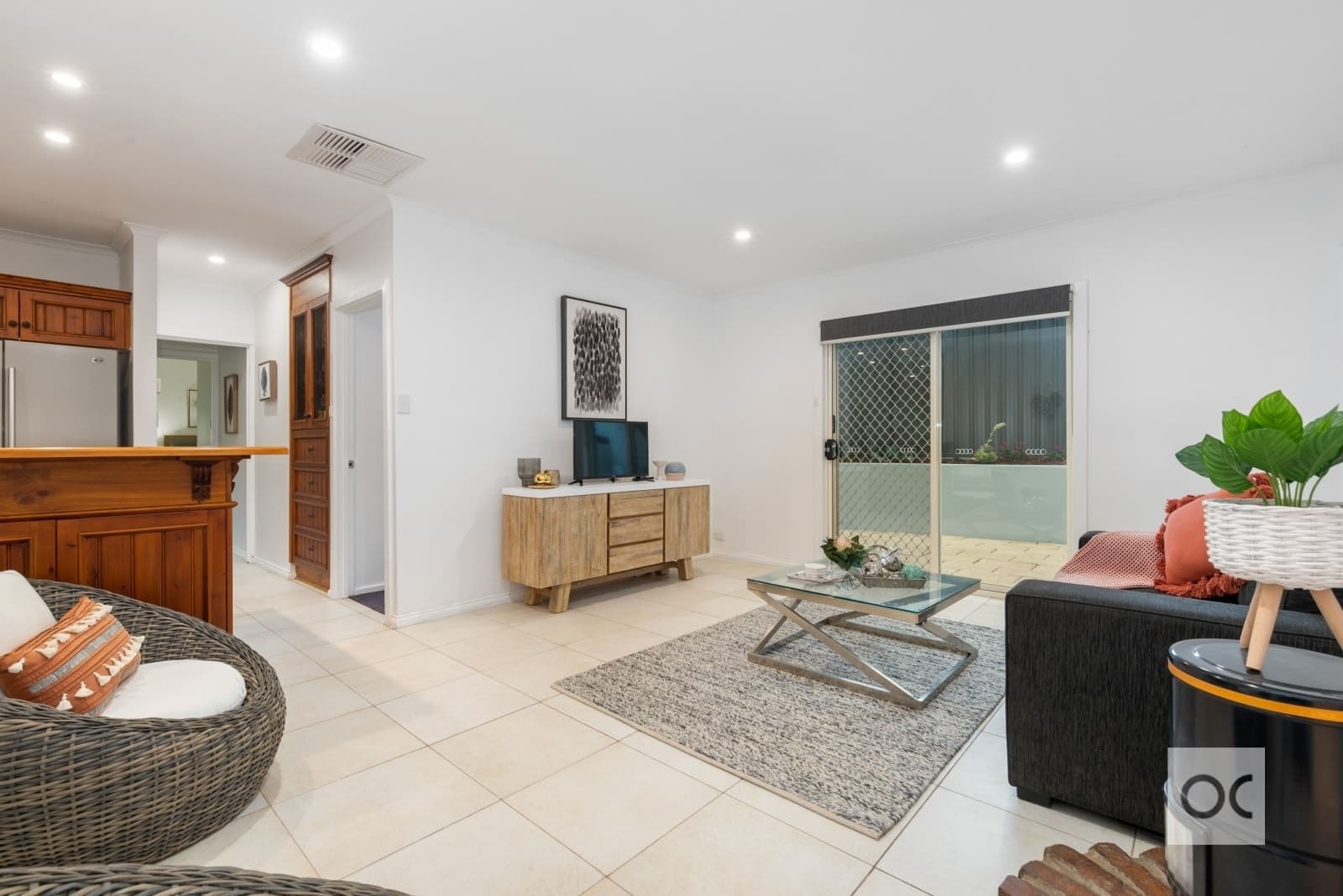 15 De Castella Avenue, Wynn Vale - Thumbnail 3