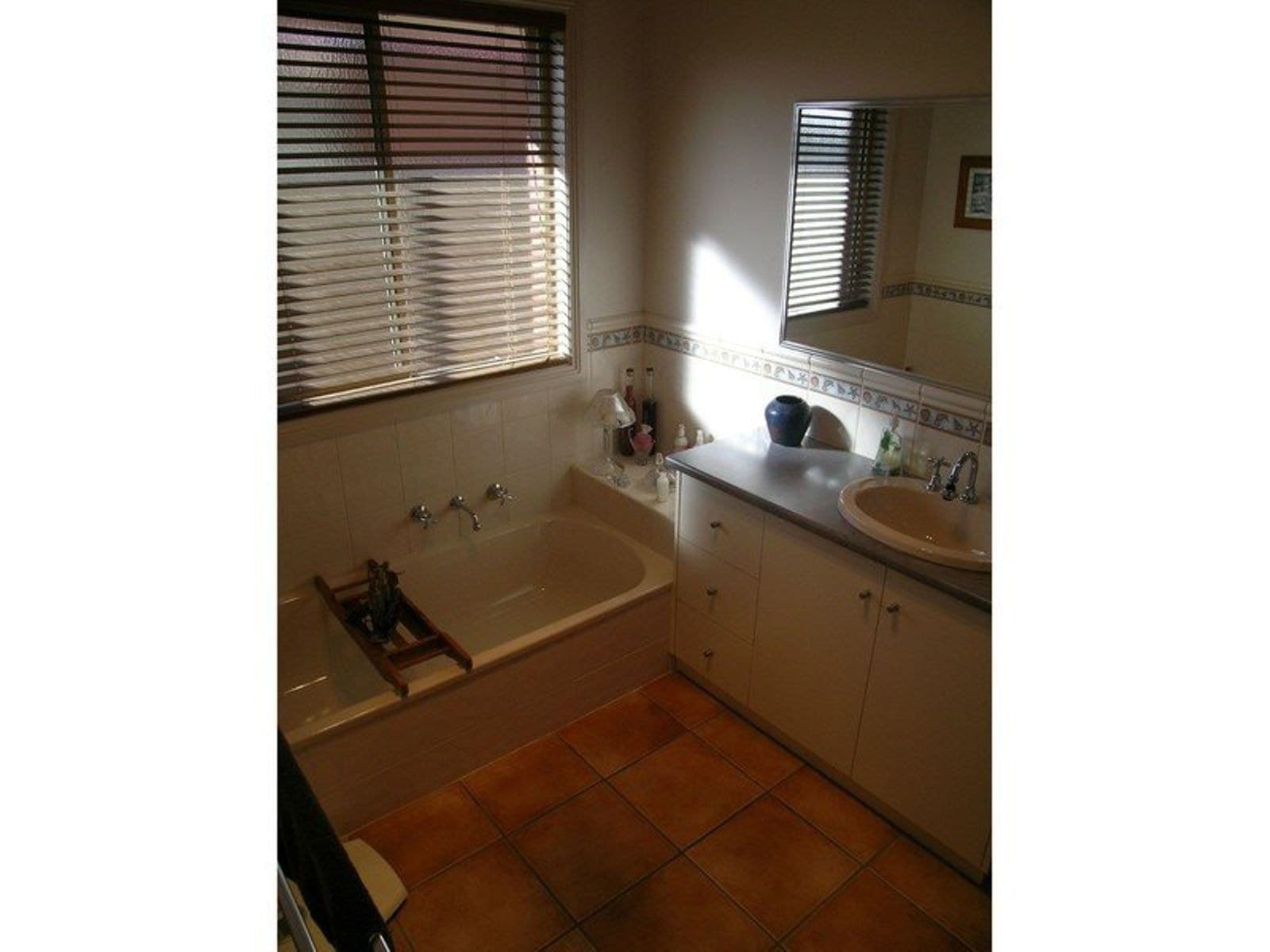 35 Wadsworth Drive, Gol Gol - Thumbnail 8