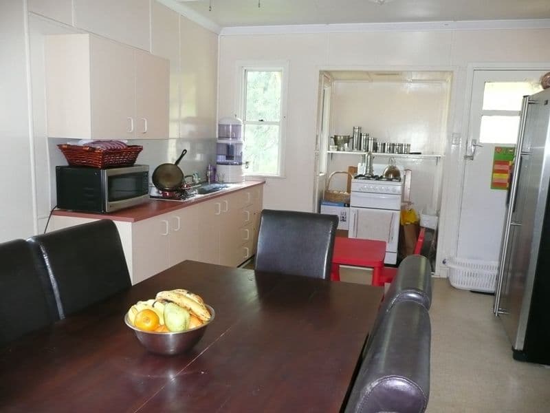 18 Margate Street, MOUNT GRAVATT EAST QLD 4122, Mount Gravatt East - Thumbnail 2