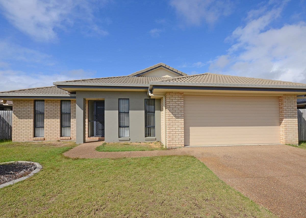 6 Endeavour Way, ELI WATERS QLD 4655, Eli Waters - Image 1