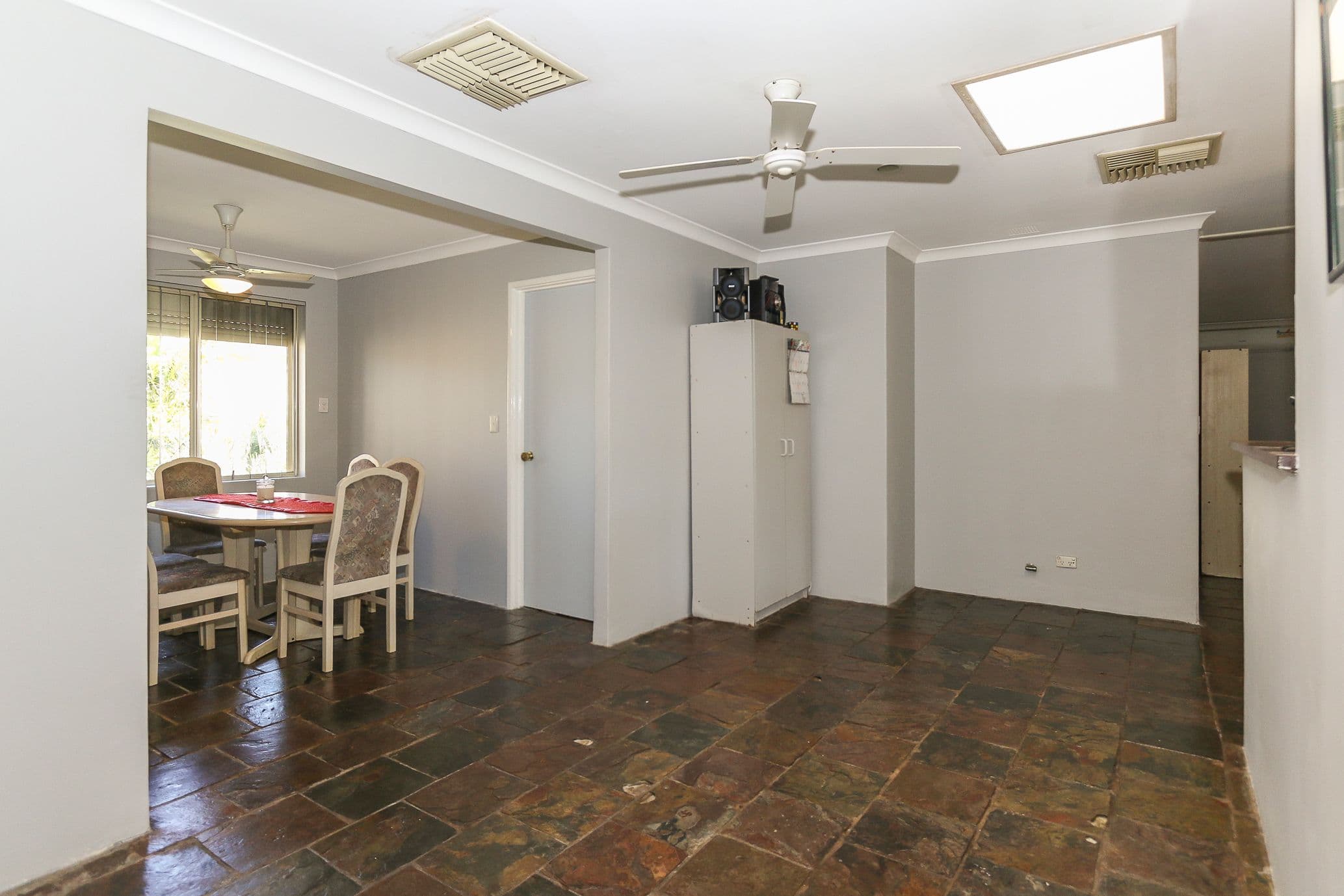 35 Telstar Drive, Morley WA 6062, Morley - Thumbnail 5