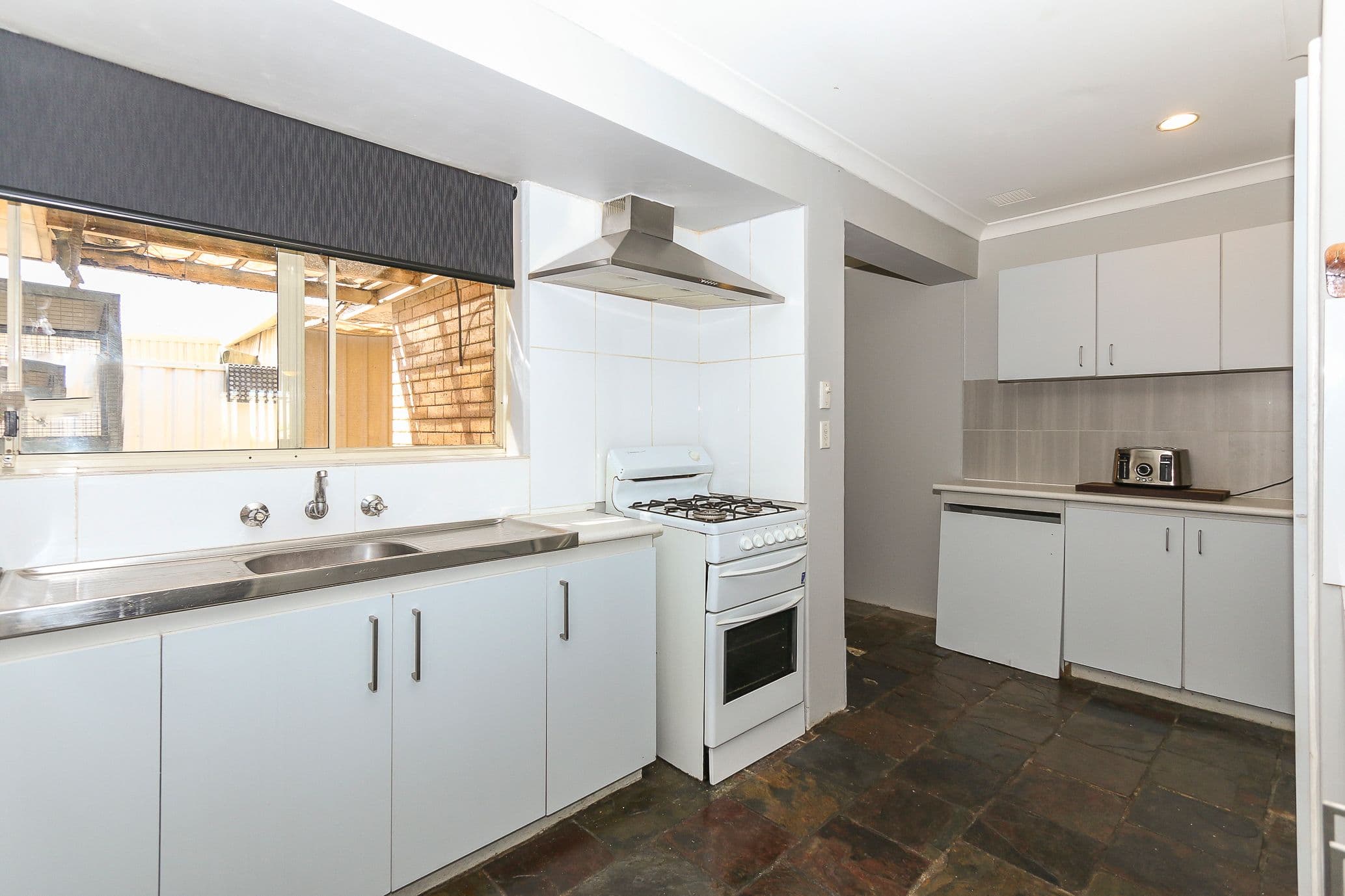 35 Telstar Drive, Morley WA 6062, Morley - Thumbnail 8