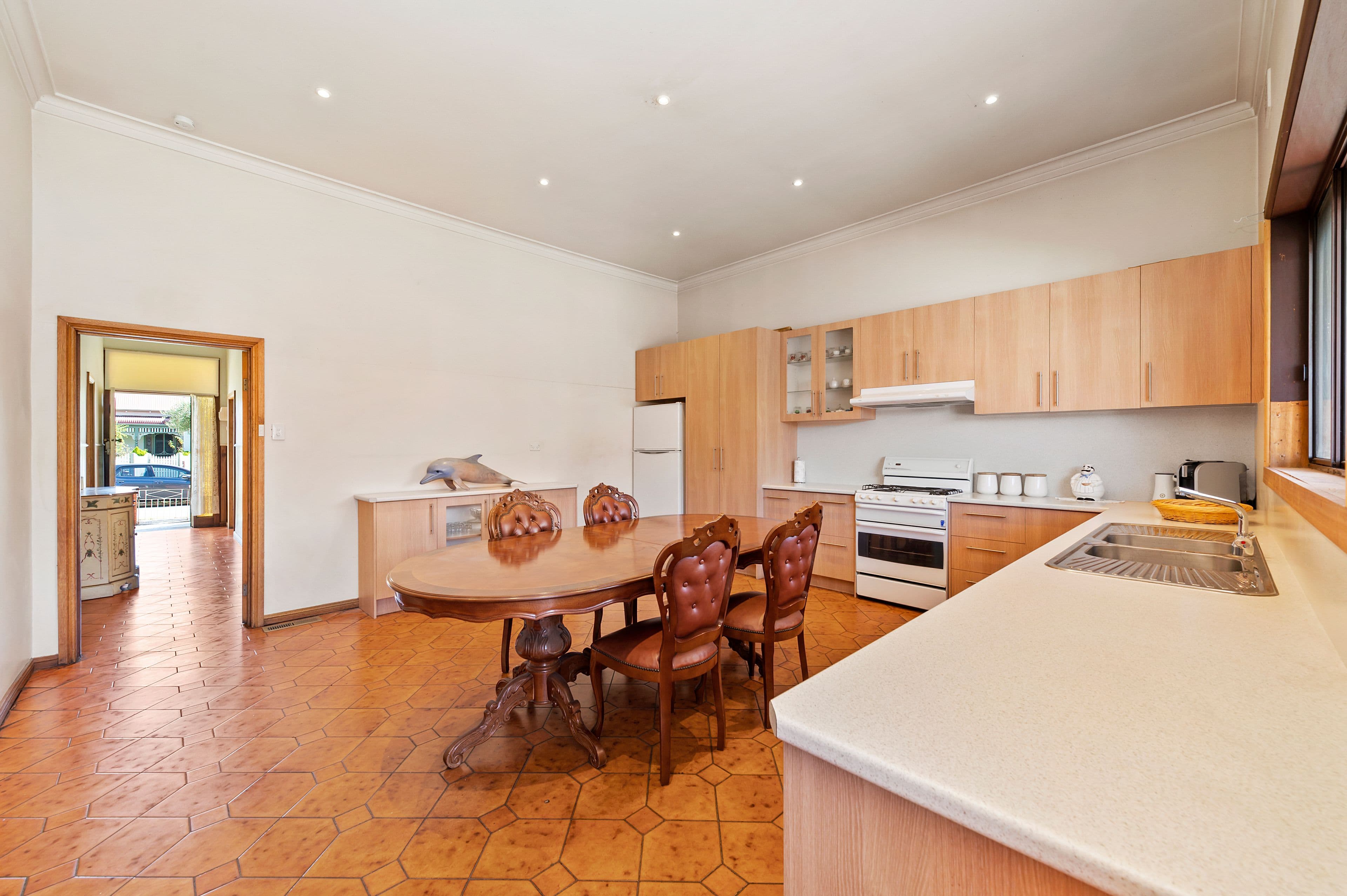 2 Alfred Street, Coburg VIC 3058, Coburg - Thumbnail 3