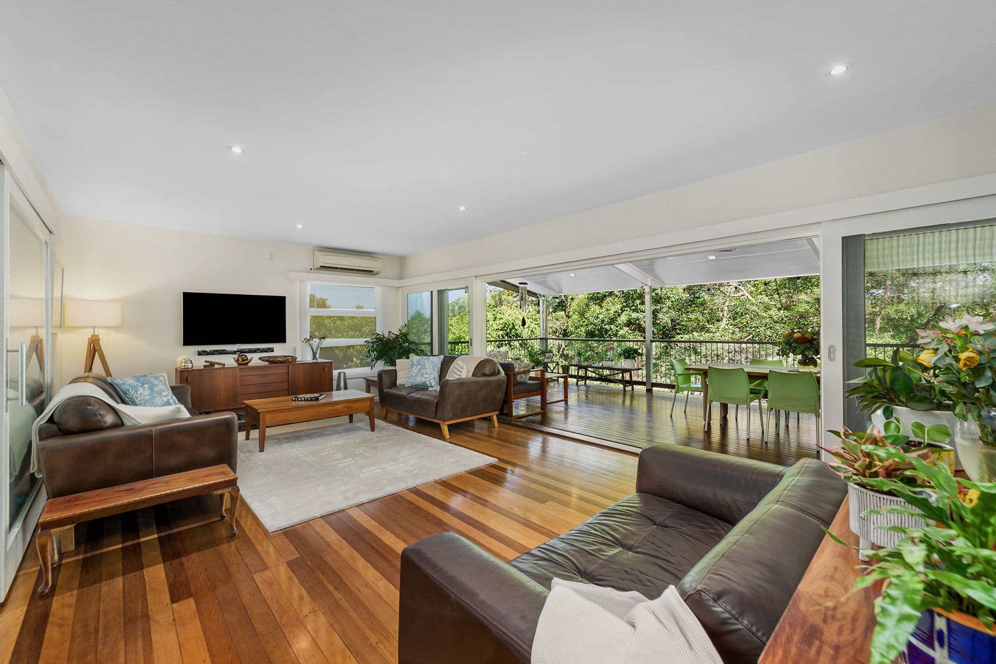 22 Crag Road, Taringa QLD 4068, Taringa - Thumbnail 3
