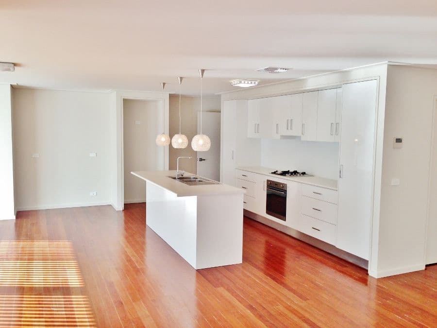 17 Henry Place, YOUNG NSW 2594, Young - Thumbnail 3