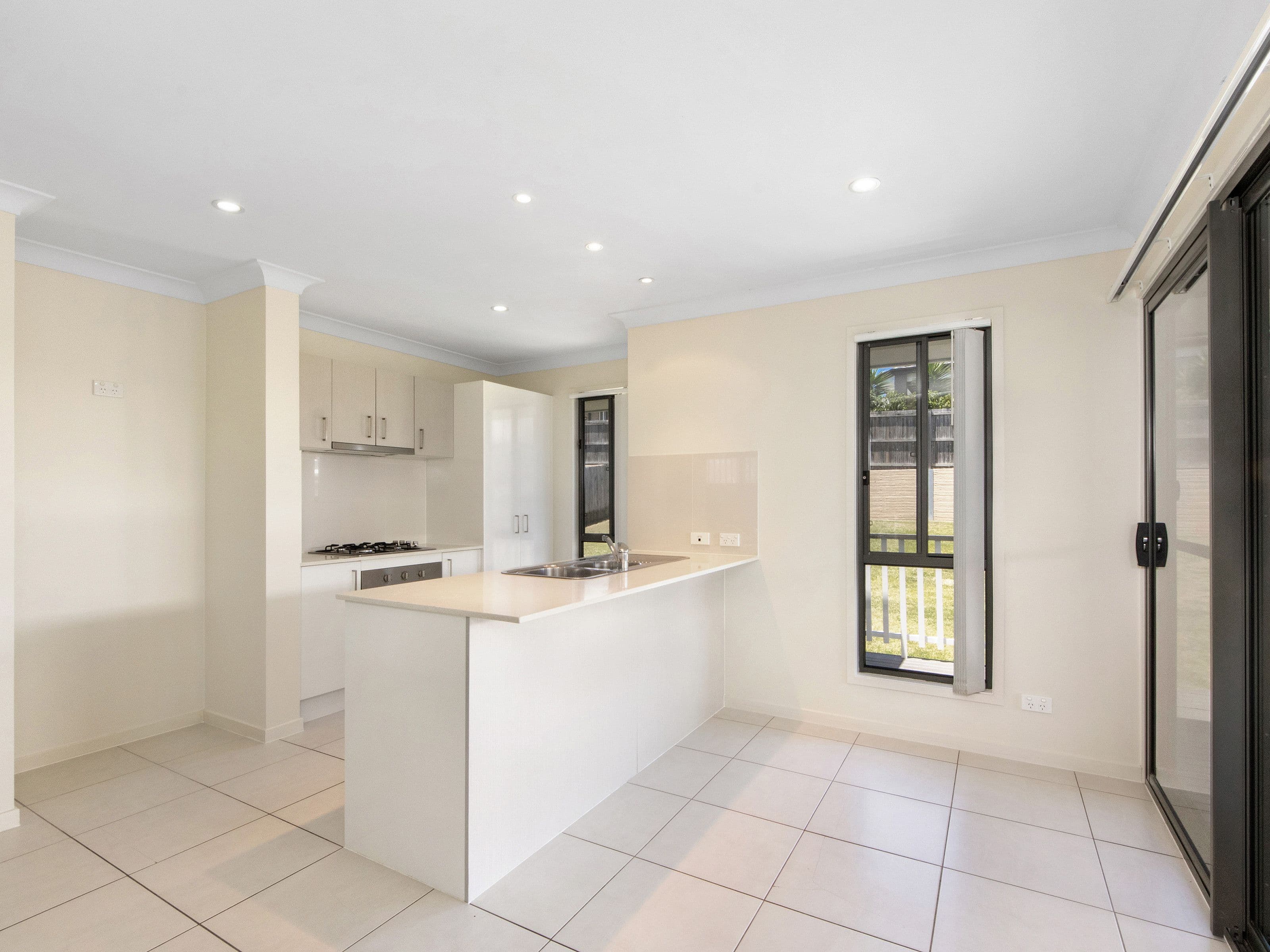 13 Rutherford Circuit, Gilston QLD 4211, Gilston - Thumbnail 3