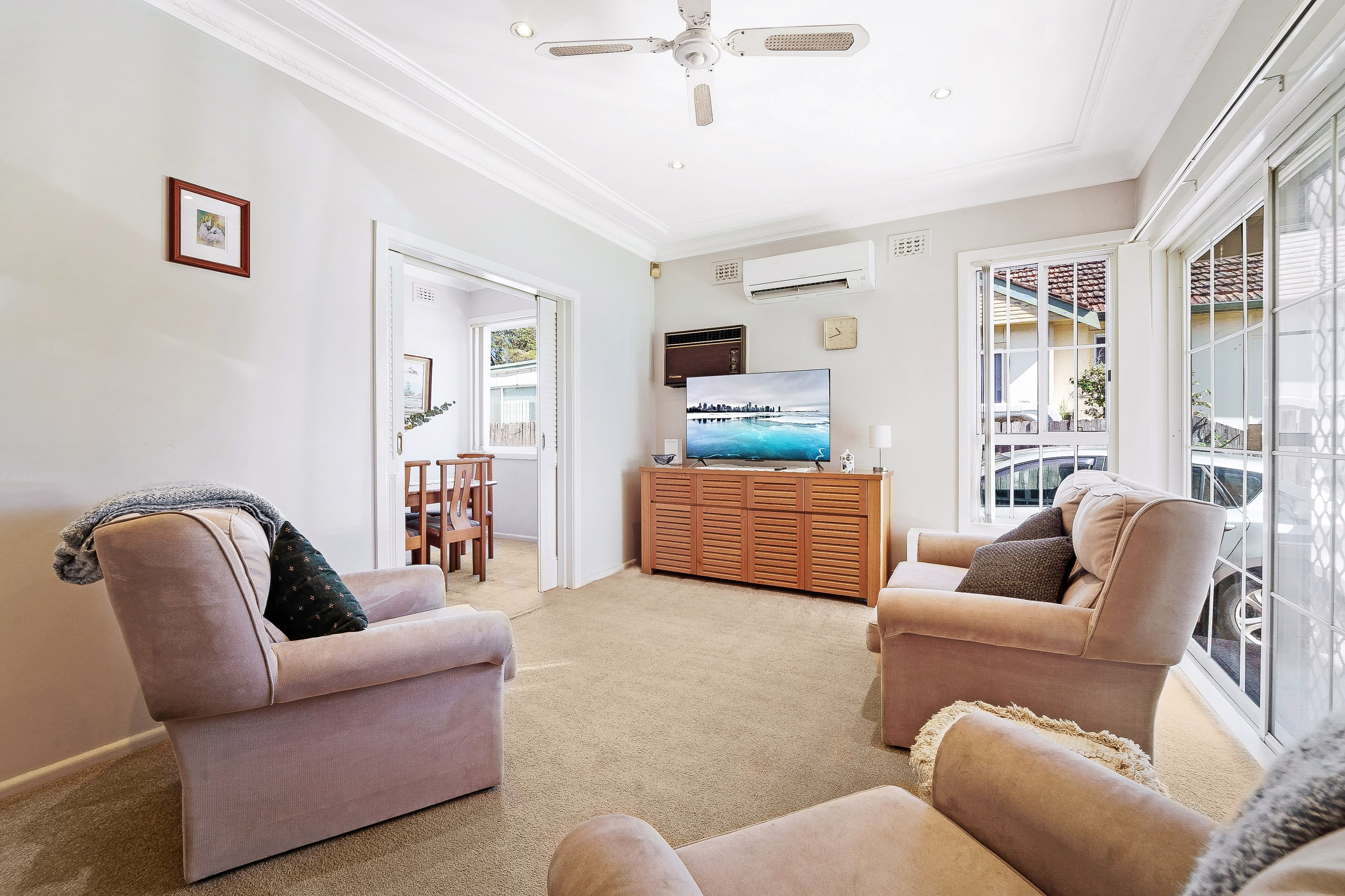 37 Chifley Avenue, Sefton NSW 2162, Sefton - Thumbnail 3