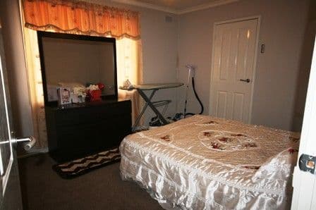 5 Raydon Court, DEER PARK VIC 3023, Deer Park - Thumbnail 4