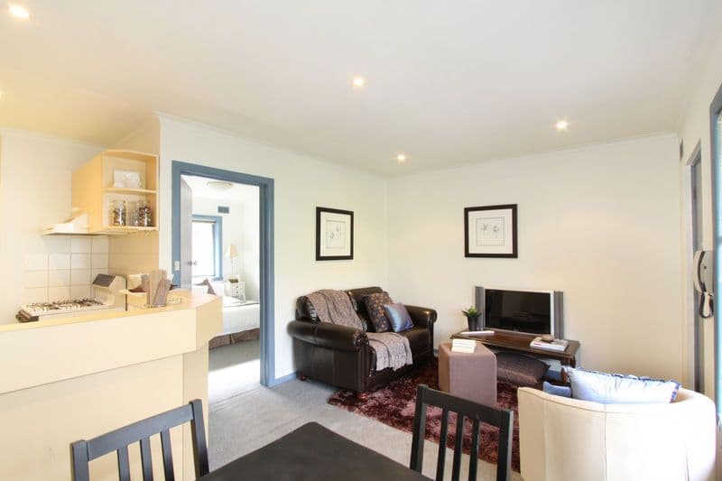 6 Tattenham Street, CARNEGIE VIC 3163, Carnegie - Thumbnail 4
