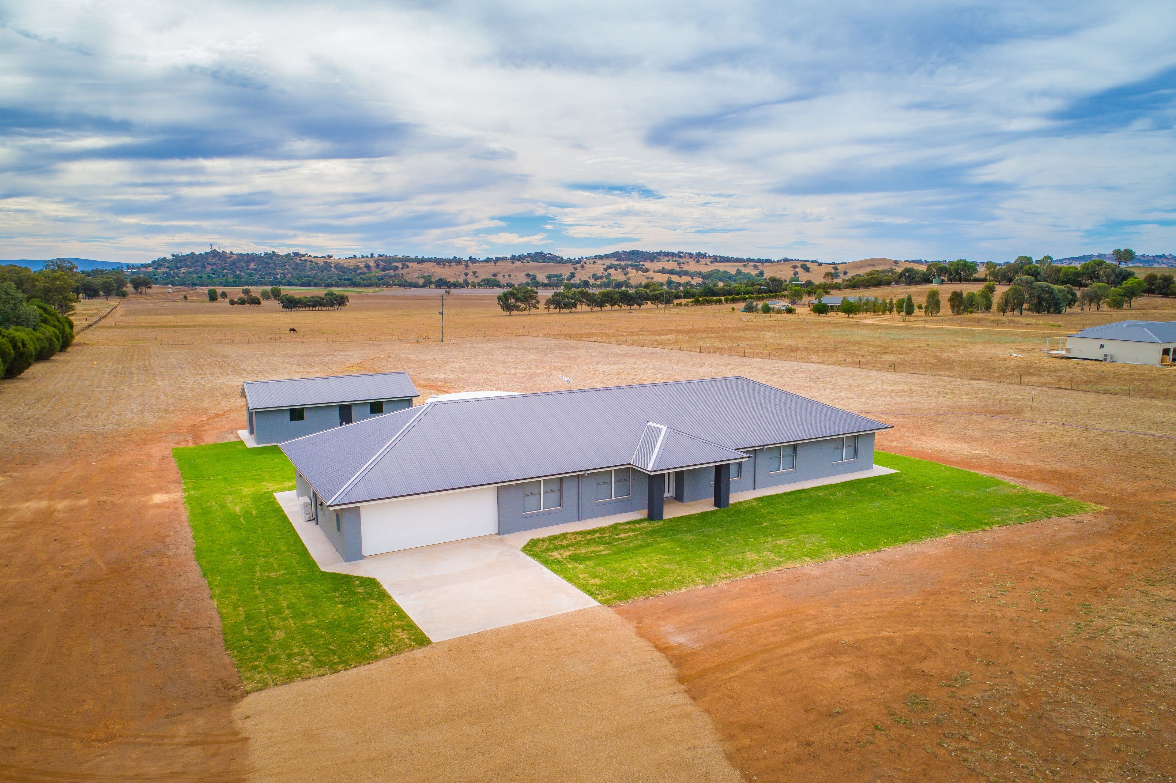 233 Camp Road, Cowra - Thumbnail 2