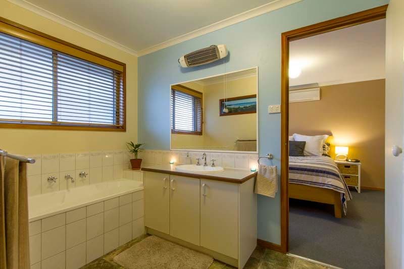 1 Cranswick Court, MORNINGTON VIC 3931, Mornington - Thumbnail 7