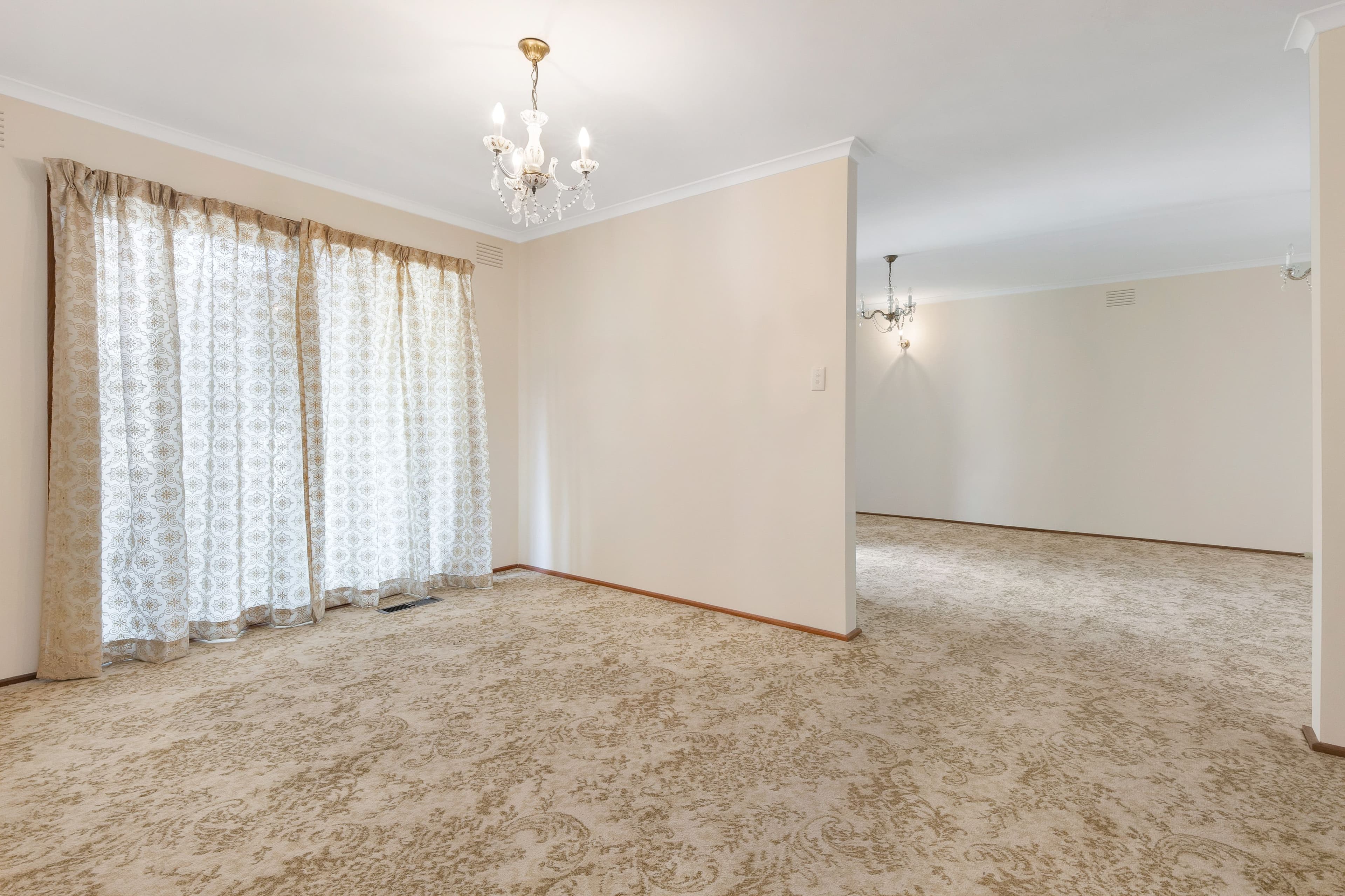 12 Waverley Court, Craigieburn VIC 3064, Craigieburn - Thumbnail 4
