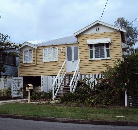 40  Pear Street, GREENSLOPES QLD 4120, Greenslopes - Image 1