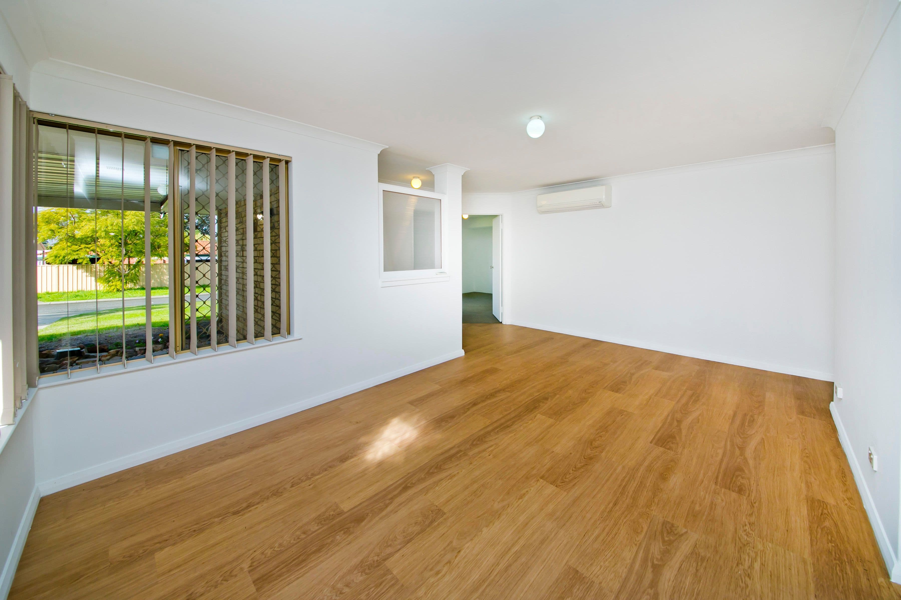 17 Pinewood Place, Beechboro WA 6063, Beechboro - Thumbnail 4
