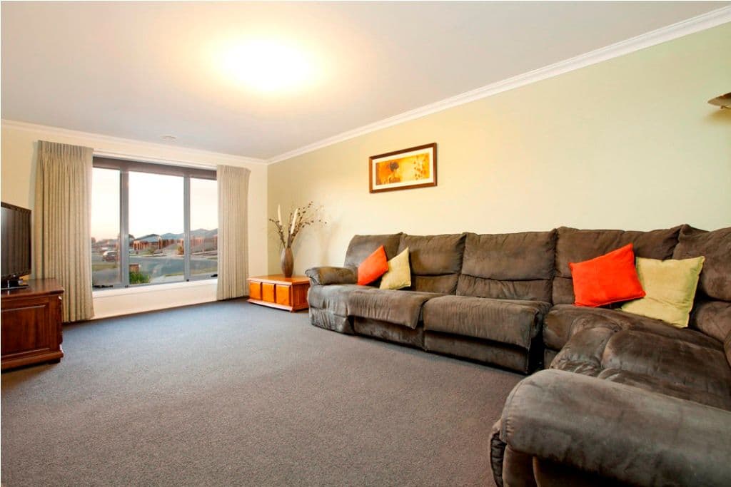 8 Ilvia Way, SEBASTOPOL VIC 3356, Sebastopol - Thumbnail 2