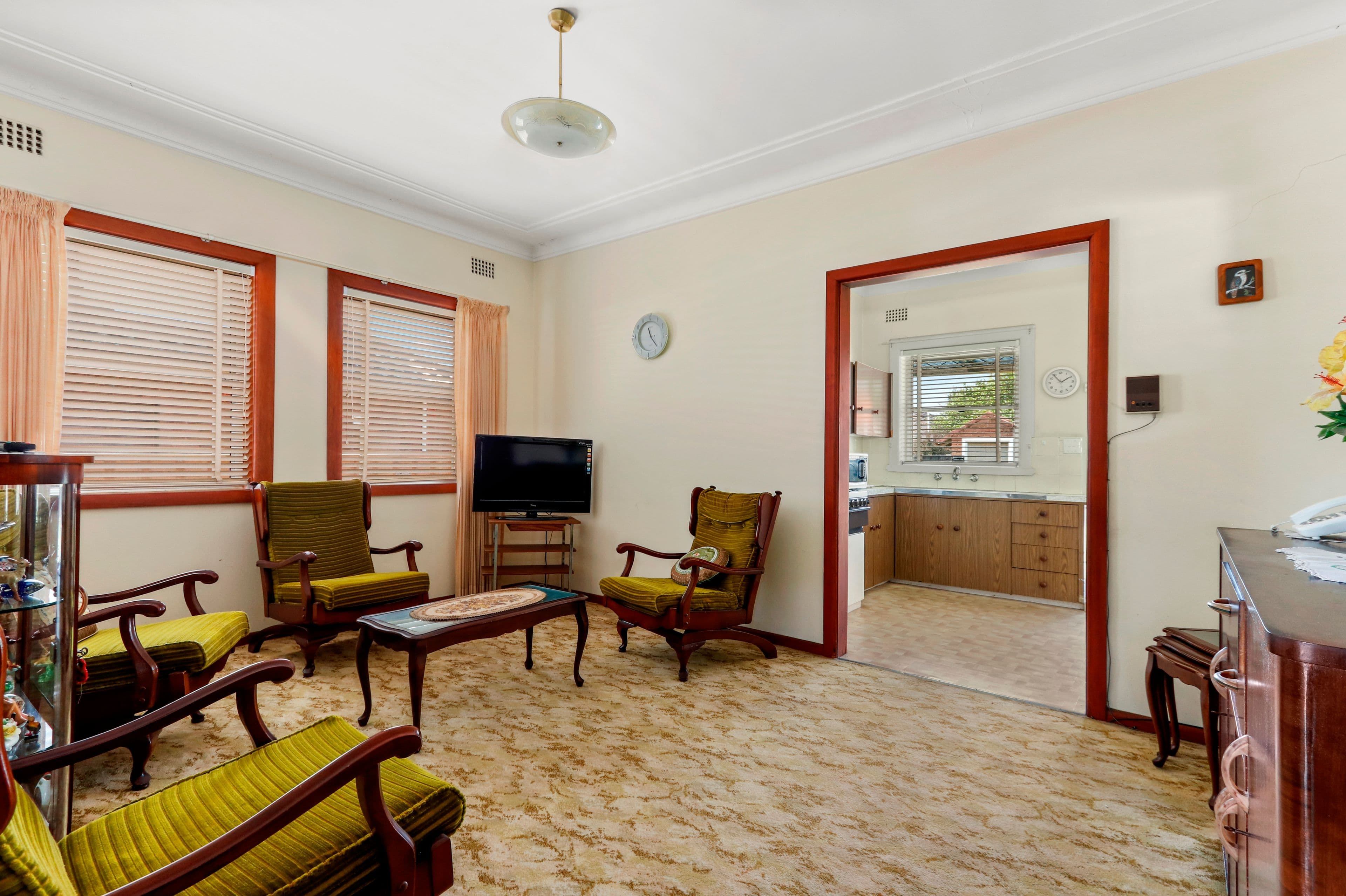 10 Panorama Road, Kingsgrove - Thumbnail 3