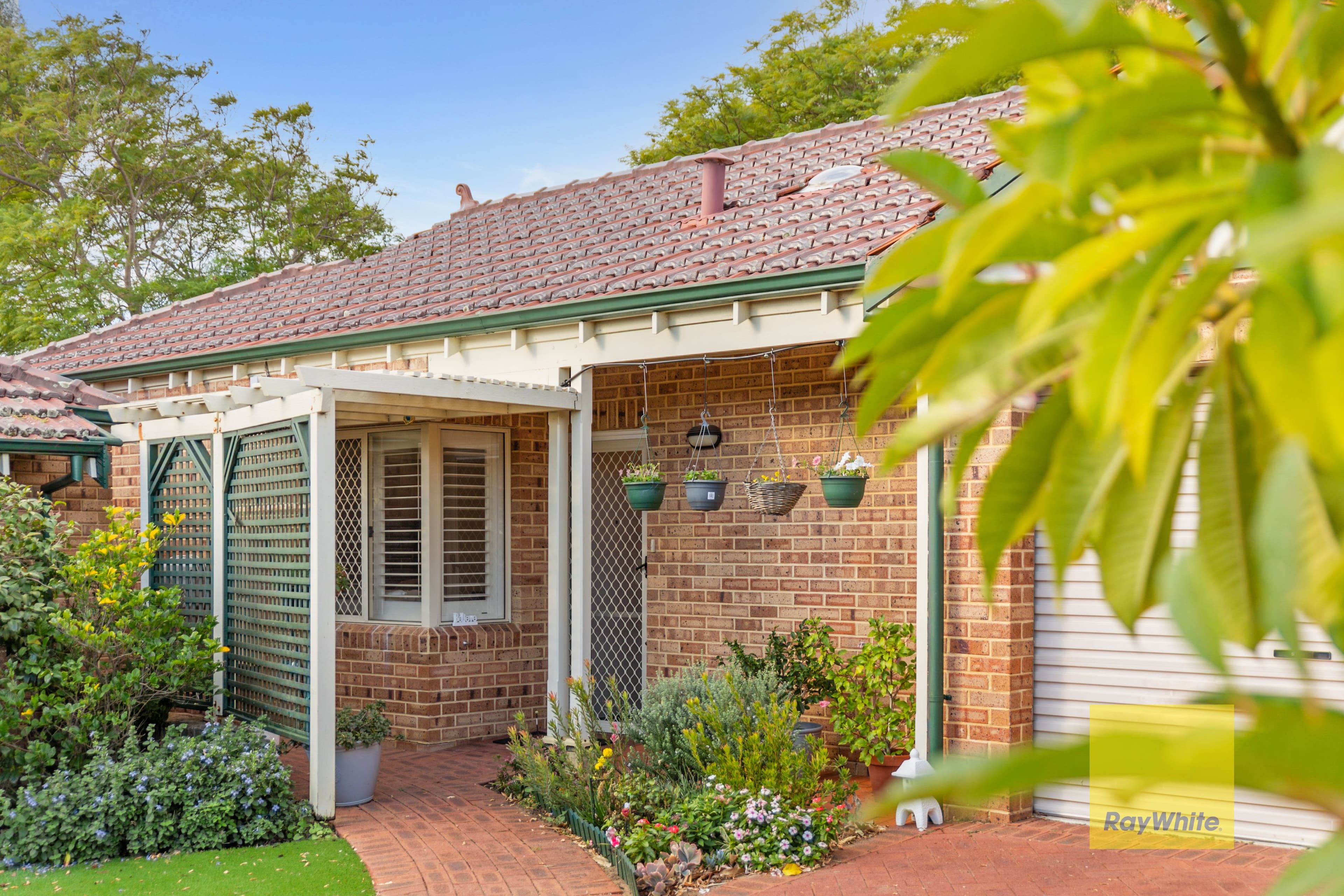 25 Arenga Court, Mount Claremont WA 6010, Mount Claremont - Thumbnail 2