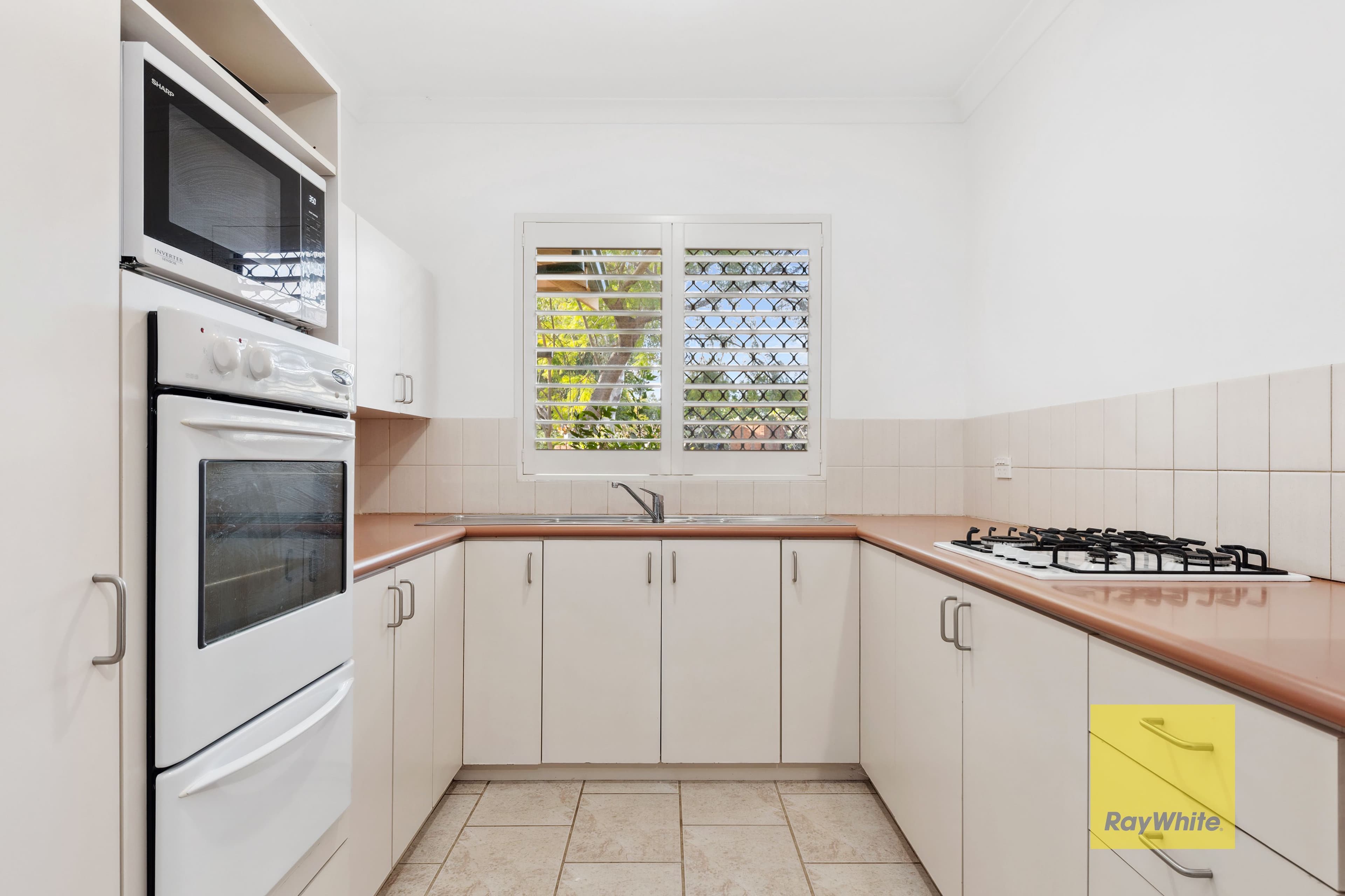 25 Arenga Court, Mount Claremont WA 6010, Mount Claremont - Thumbnail 7
