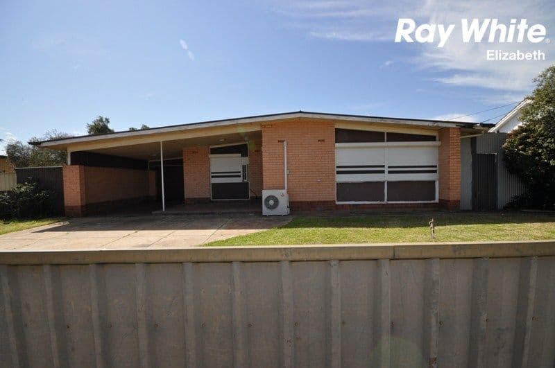 4 Crabb Road, Smithfield Plains SA 5114, Smithfield Plains - Thumbnail 2